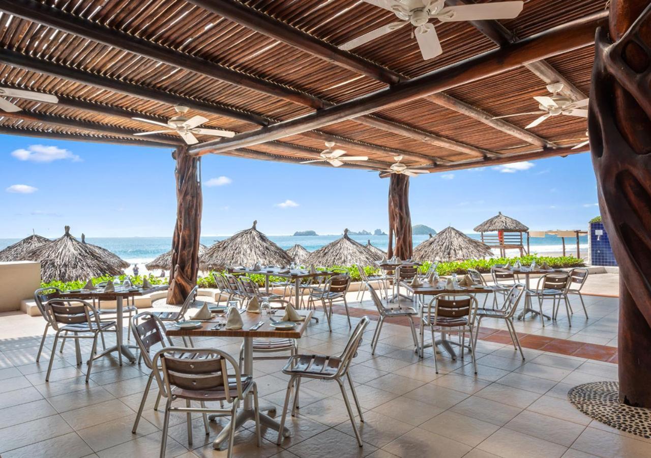 Park Royal Beach Ixtapa Exterior foto